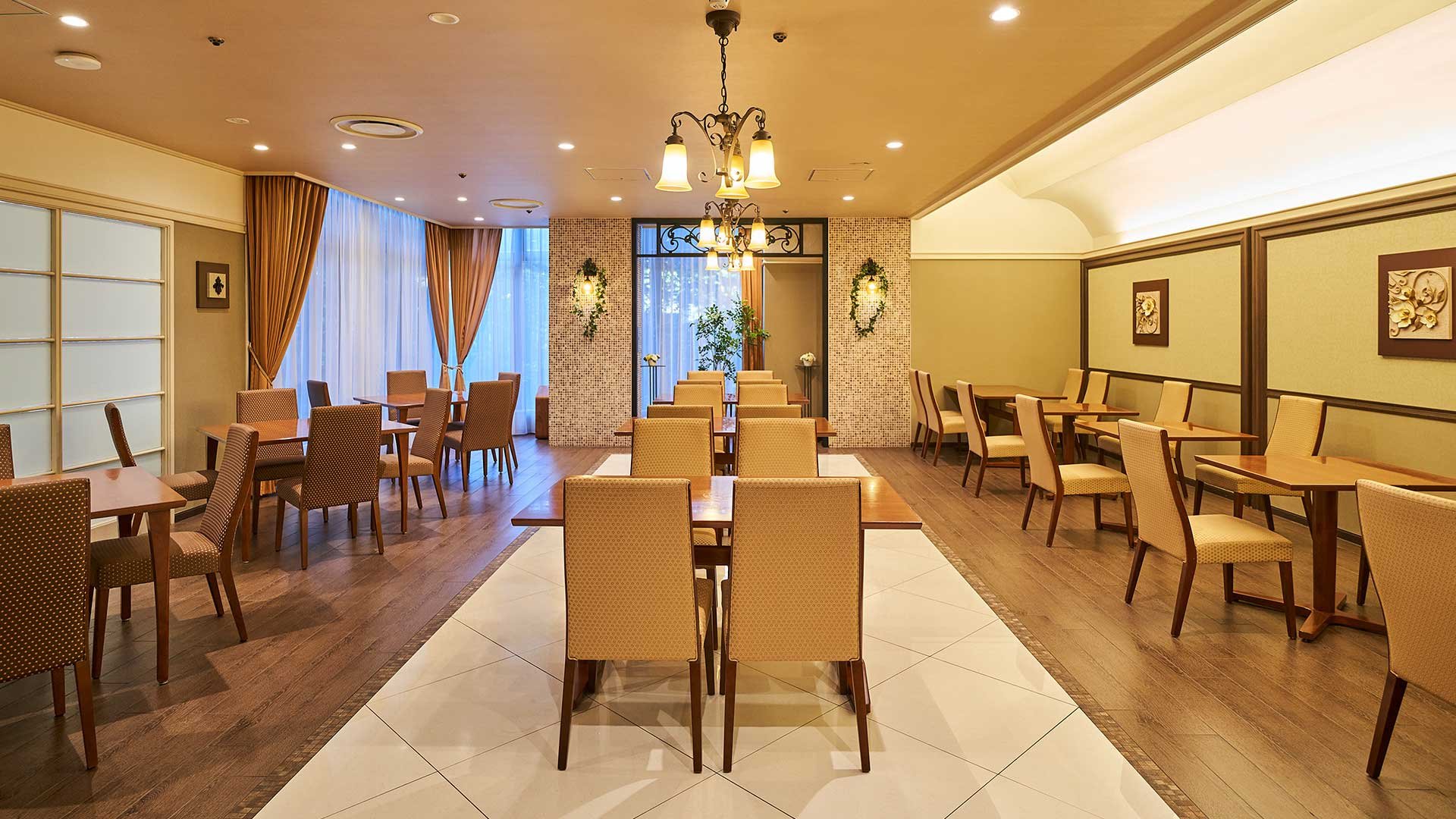 dining-1-2-1.jpg
