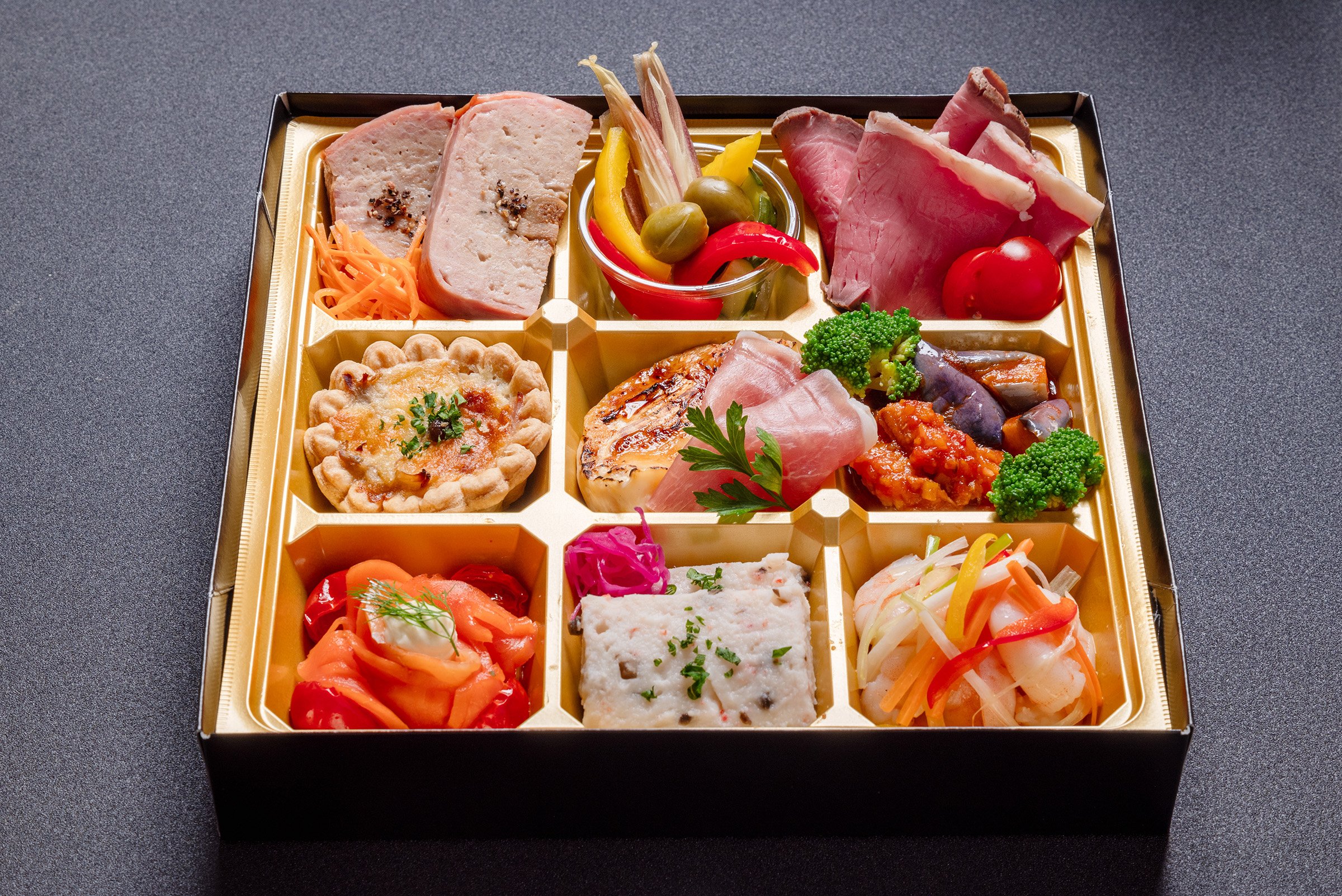 2025.いい夫婦の日企画「PREMIUMフレンチBOX ＆ スパークリングワインセット」絶賛ご予約承り中!!