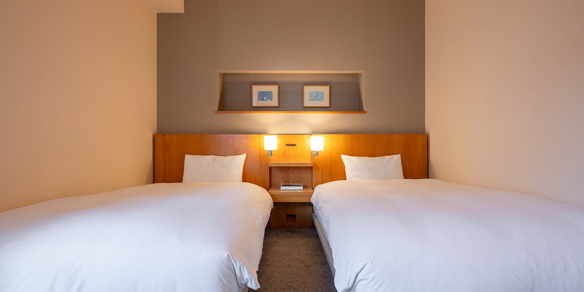 デラックスツイン